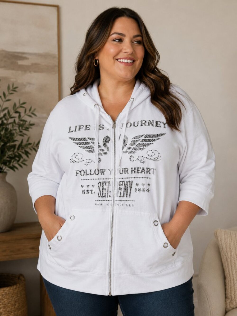 CLEARANCE -  NWT Y2K Plus White Rhinestone Bling Zip Up Hoodie Sweatshirt 🤍